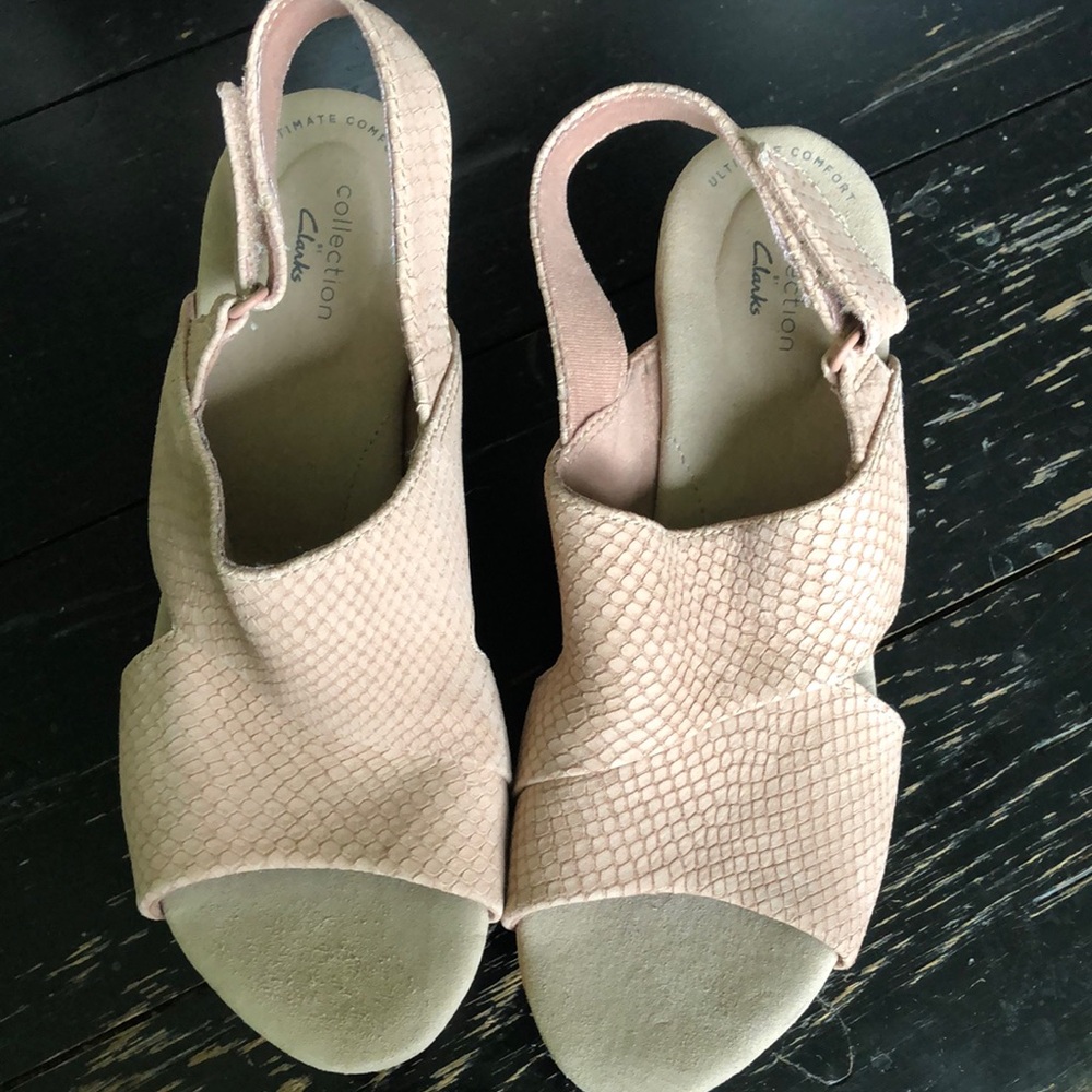 Clarks Pink Sandals with Adjustable Slingback